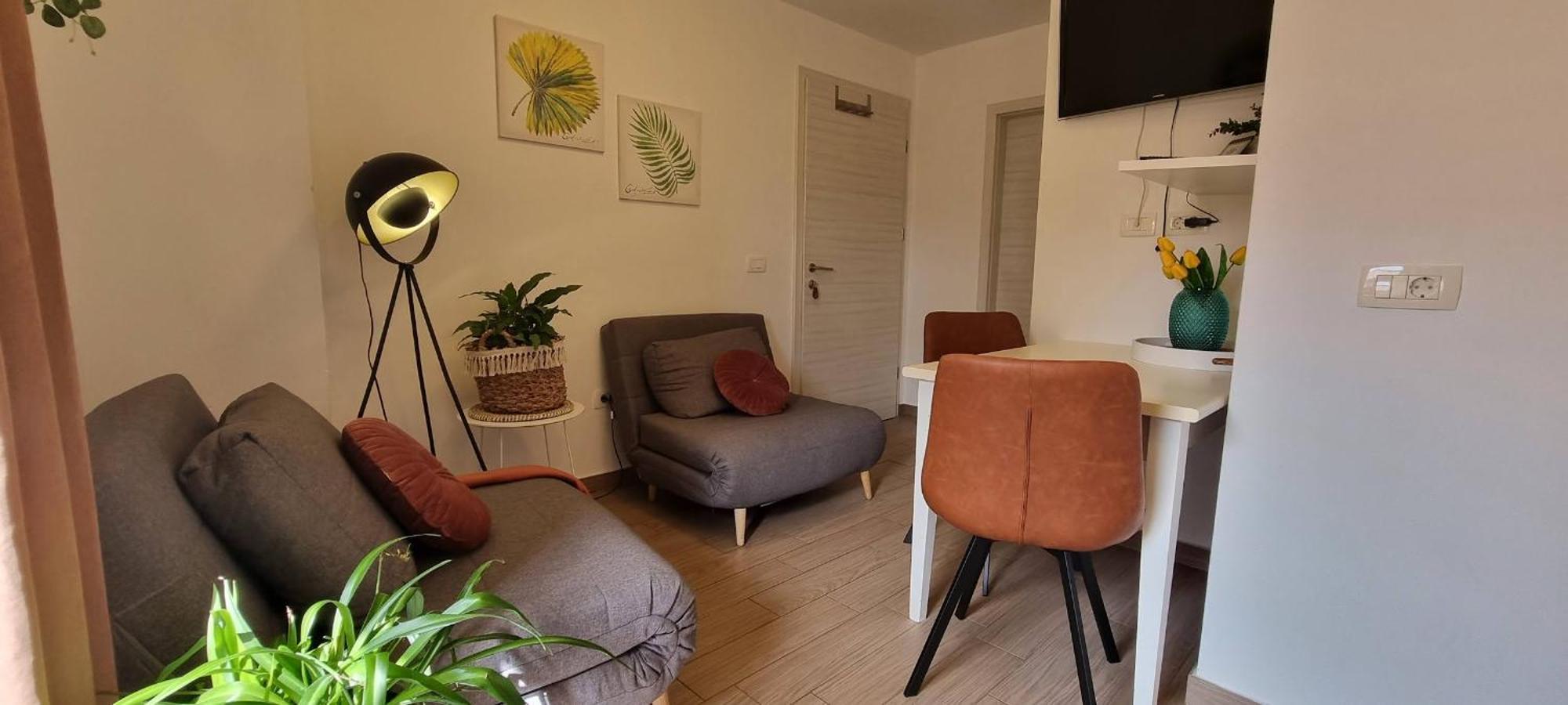 Apartment In The Smallest Town In The World Hum Экстерьер фото